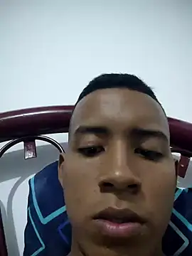 Snapshot of Cede72 chatting on 17, 12, 2025 Cede72 online show from 17, 12, 2025