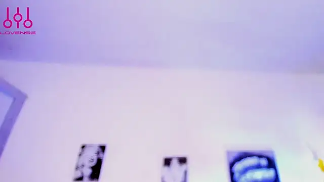 Sammybitchx online show from 9, 7, 2026