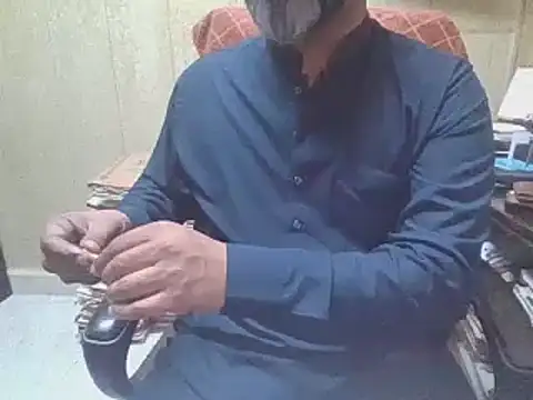 hairymaster95 online show from 6, 10, 2025