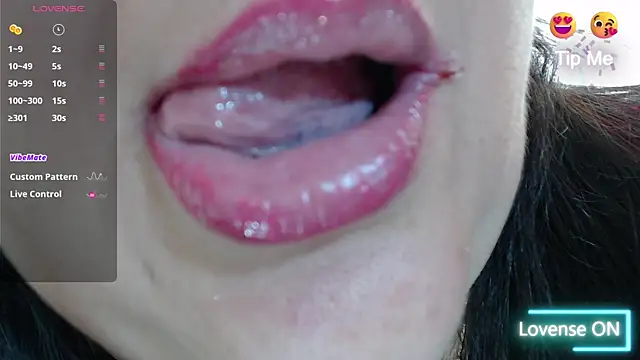 Kerly Doll online show from 25, 2, 2025