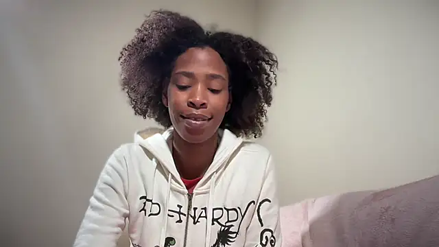 Cum2Charm online show from 23, 11, 2025