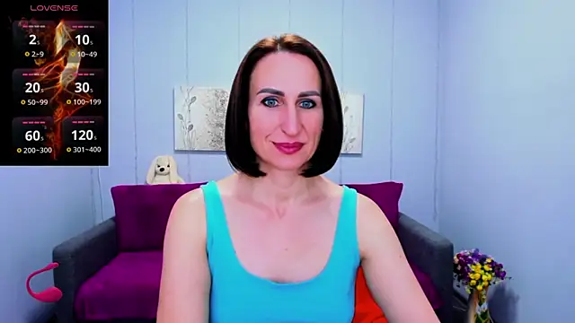 Nia Smithh online show from 5, 12, 2024