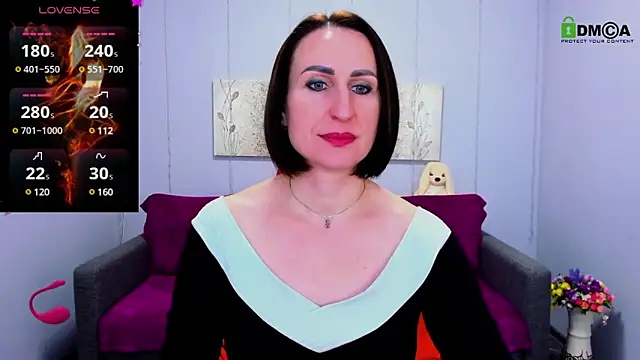 Nia Smithh online show from 6, 3, 2025