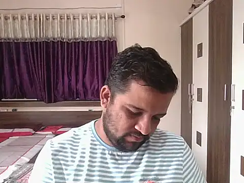 Snapshot of dhruv_love chatting on 26, 9, 2025 dhruv love online show from 26, 9, 2025