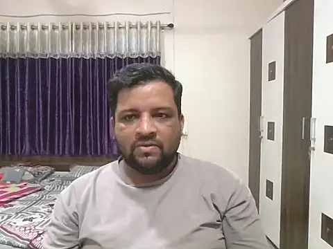 Snapshot of dhruv_love chatting on 15, 5, 2026 dhruv love online show from 15, 5, 2026