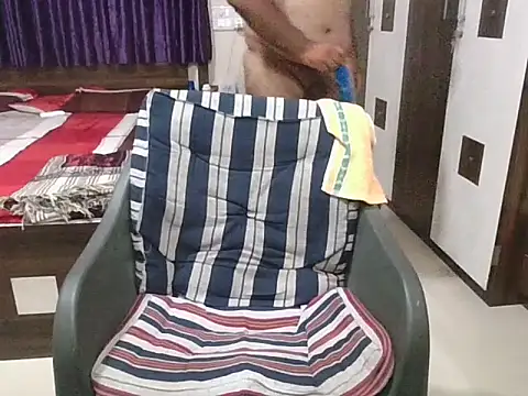 Snapshot of dhruv_love chatting on 10, 6, 2026 dhruv love online show from 10, 6, 2026