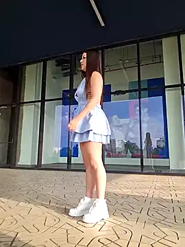 Alyshanon18 online show from 1, 1, 2025