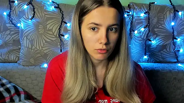 MaggieCake online show from 30, 10, 2025