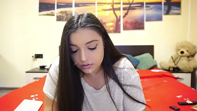 adelline online show from 15, 12, 2025