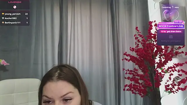 Raven Luna online show from 20, 2, 2025