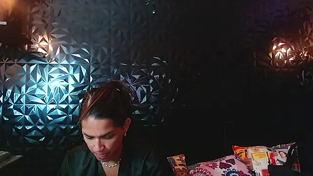 Snapshot of PINK__LOLA1 chatting on 2, 11, 2025 PINK LOLA1 online show from 2, 11, 2025