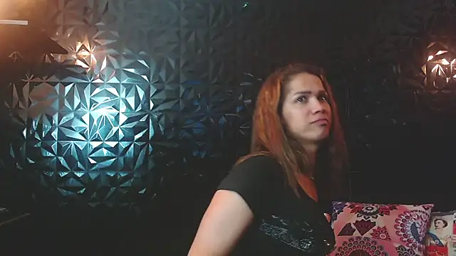 Snapshot of PINK__LOLA1 chatting on 19, 11, 2025 PINK LOLA1 online show from 19, 11, 2025