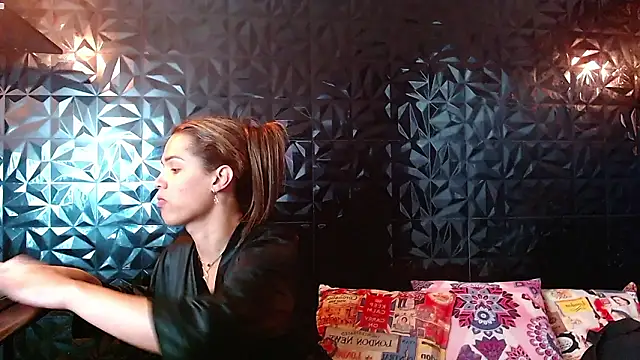 PINK  LOLA1 online show from 18, 3, 2026