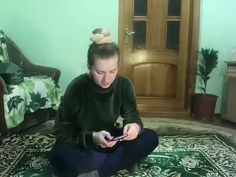 Snapshot of AngelTough20 chatting on 4, 12, 2024 AngelTough20 online show from 4, 12, 2024