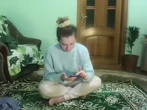 Snapshot of AngelTough20 chatting on 9, 12, 2024 AngelTough20 online show from 9, 12, 2024