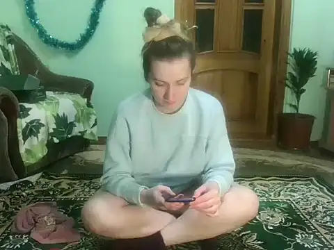 Snapshot of AngelTough20 chatting on 4, 1, 2025 AngelTough20 online show from 4, 1, 2025