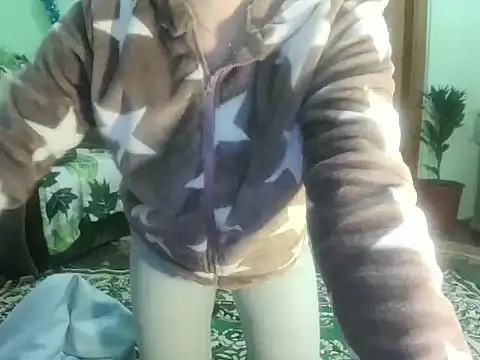 Snapshot of AngelTough20 chatting on 6, 1, 2025 AngelTough20 online show from 6, 1, 2025