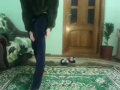 Snapshot of AngelTough20 chatting on 11, 1, 2025 AngelTough20 online show from 11, 1, 2025