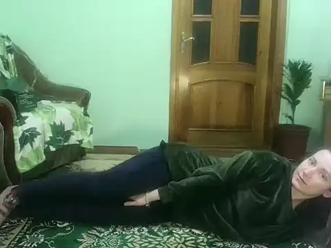 Snapshot of AngelTough20 chatting on 12, 1, 2025 AngelTough20 online show from 12, 1, 2025