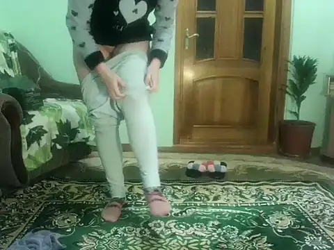 Snapshot of AngelTough20 chatting on 13, 1, 2025 AngelTough20 online show from 13, 1, 2025