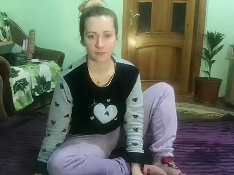 Snapshot of AngelTough20 chatting on 27, 2, 2025 AngelTough20 online show from 27, 2, 2025