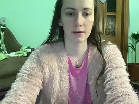 Snapshot of AngelTough20 chatting on 25, 9, 2025 AngelTough20 online show from 25, 9, 2025