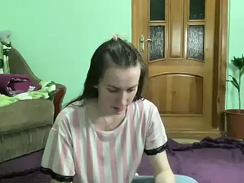 Snapshot of AngelTough20 chatting on 3, 10, 2025 AngelTough20 online show from 3, 10, 2025