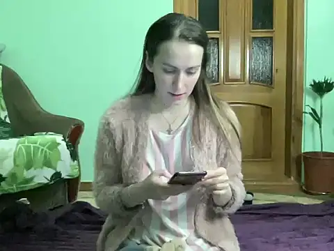 Snapshot of AngelTough20 chatting on 17, 10, 2025 AngelTough20 online show from 17, 10, 2025