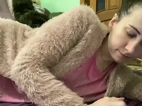 Snapshot of AngelTough20 chatting on 15, 11, 2025 AngelTough20 online show from 15, 11, 2025