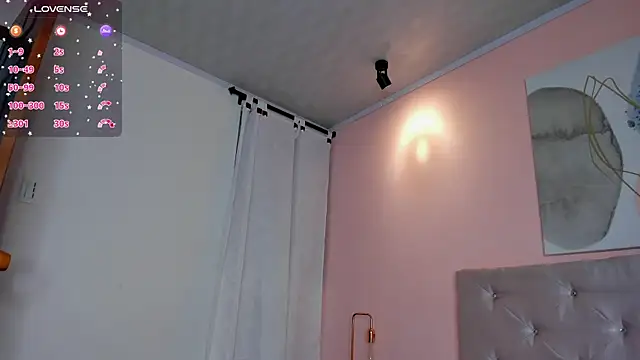 Snapshot of hannamartinn chatting on 6, 5, 2026 hannamartinn online show from 6, 5, 2026