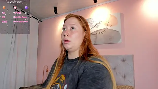 Snapshot of hannamartinn chatting on 19, 5, 2026 hannamartinn online show from 19, 5, 2026