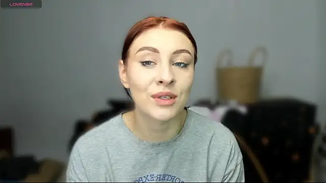 Snapshot of KindKristy chatting on 4, 7, 2026 KindKristy online show from 4, 7, 2026