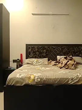 Harmanboy03 online show from 13, 4, 2026