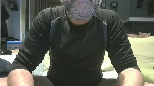 naked bear online show from 9, 12, 2024