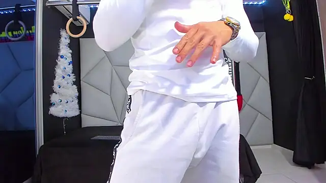 Snapshot of Aydenmiller96 chatting on 27, 12, 2024 Aydenmiller96 online show from 27, 12, 2024