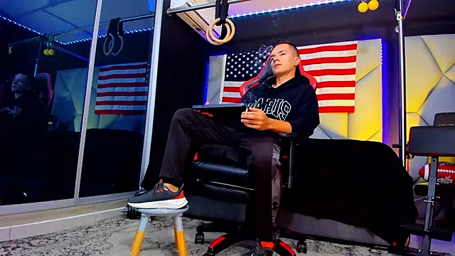 Snapshot of Aydenmiller96 chatting on 8, 9, 2025 Aydenmiller96 online show from 8, 9, 2025