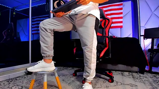 Snapshot of Aydenmiller96 chatting on 25, 9, 2025 Aydenmiller96 online show from 25, 9, 2025