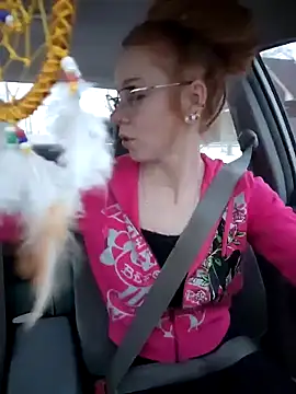 LucidLucy online show from 25, 1, 2025