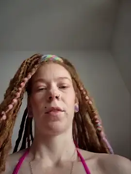 LucidLucy online show from 10, 2, 2026