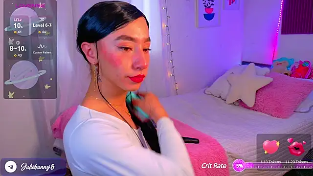 Snapshot of Littlebunny21 chatting on 2, 3, 2025 Littlebunny21 online show from 2, 3, 2025