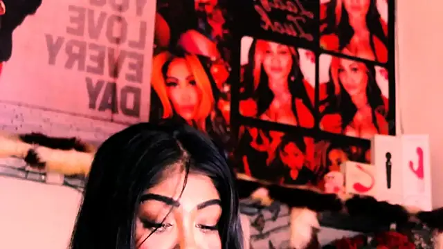 indian dreamgirl online show from 22, 10, 2025