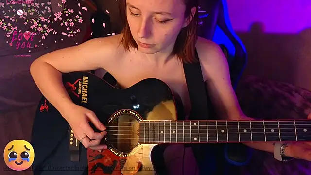 DanaMartina online show from 24, 2, 2025