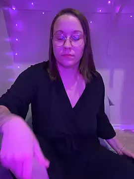 Snapshot of _minikui_ chatting on 19, 10, 2025 minikui online show from 19, 10, 2025