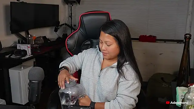 Bubbleliyah online show from 10, 10, 2025