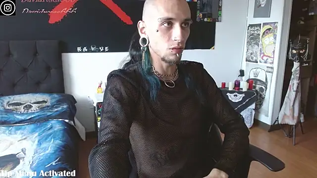 Snapshot of davidroses420 chatting on 4, 10, 2025 davidroses420 online show from 4, 10, 2025