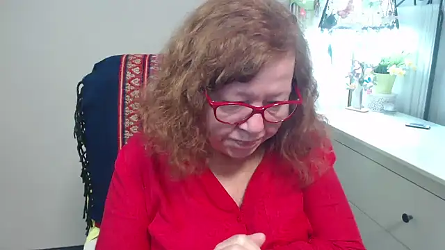 Adelewildx online show from 15, 10, 2025