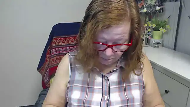 Adelewildx online show from 22, 10, 2025