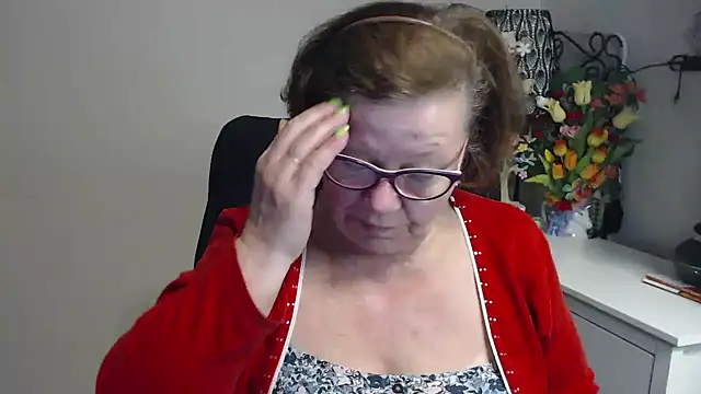 Snapshot of Adelewildx chatting on 13, 5, 2026 Adelewildx online show from 13, 5, 2026