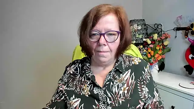 Snapshot of Adelewildx chatting on 19, 5, 2026 Adelewildx online show from 19, 5, 2026