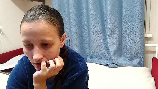 alisacucumber online show from 26, 10, 2025